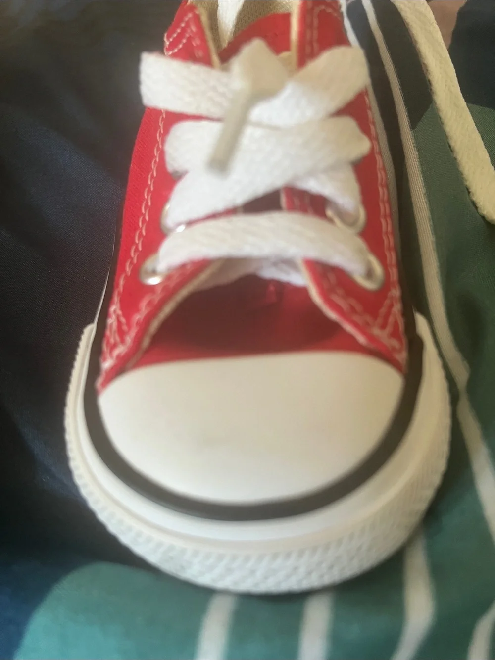 Converse Red Canvas Baby Low-Top Sneakers with White Laces